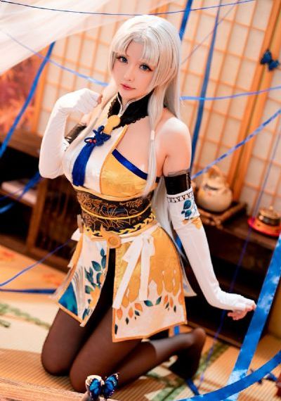 美女上错身
