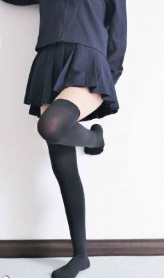 满天星《高压监狱》