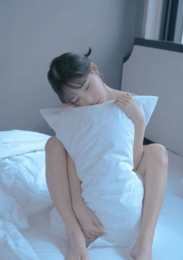 唐嫣连续十年为刘亦菲庆生