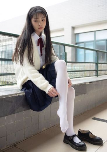 满天星《高压监狱》免费播放