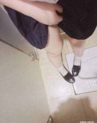 jizzjizz日本老师水多