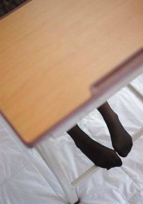 勾引