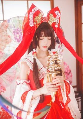 在世界尽头咏唱恋曲的少女