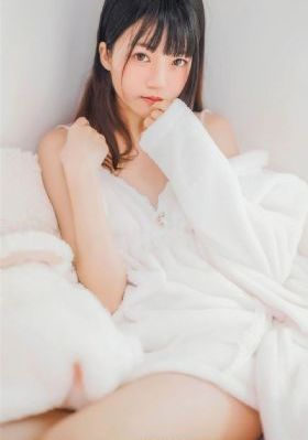 闻王昌龄左迁龙标遥有此寄